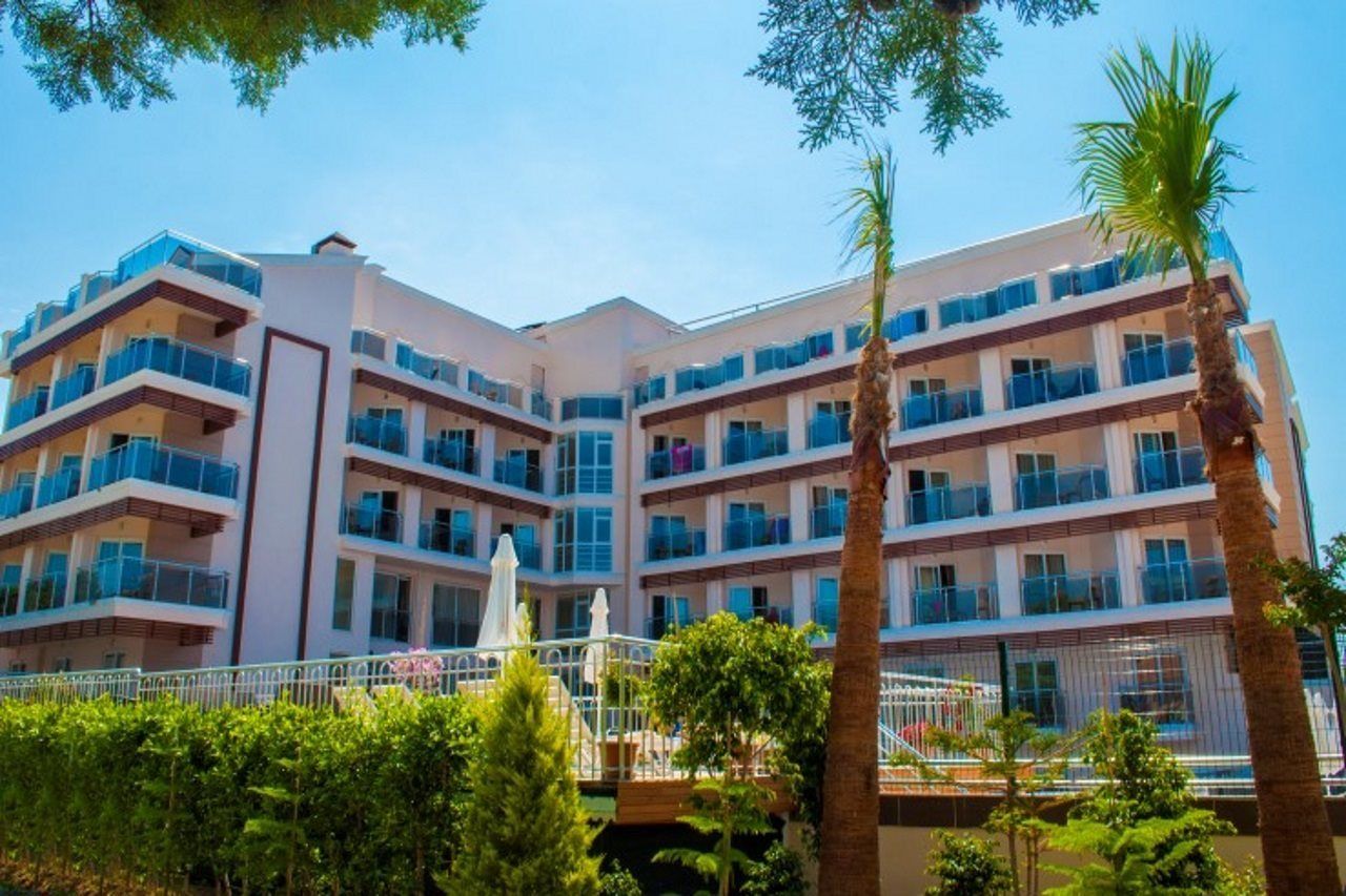 Side Bay Hotel 1