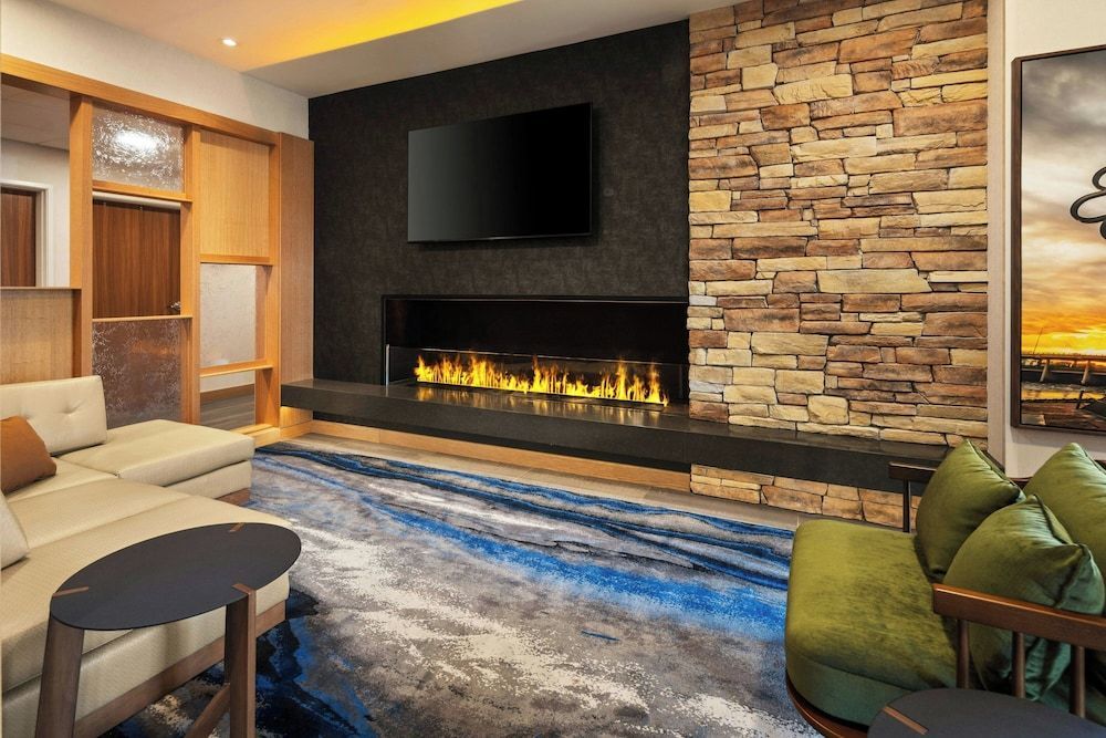 Fairfield by Marriott Inn & Suites Cedar Rapids North 2
