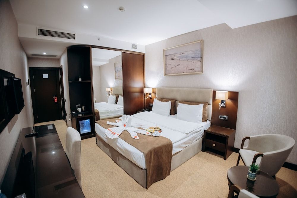 Diamond Hotel Baku 1