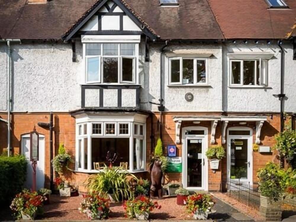 Ashgrove House 1