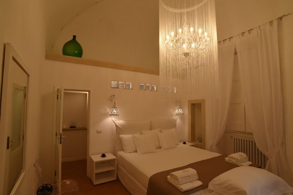 Cadelli Luxury Suite & Apartments 2