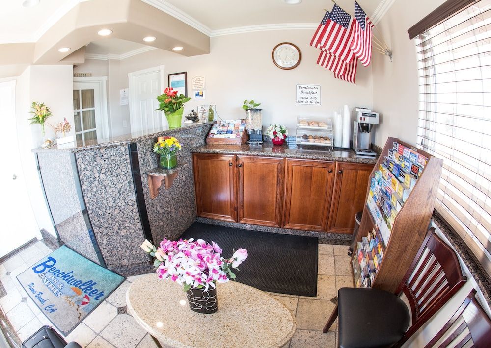 Beachwalker Inn & Suites 2
