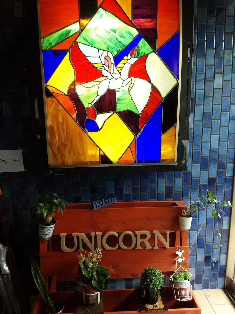 Hotel Unicorn 2