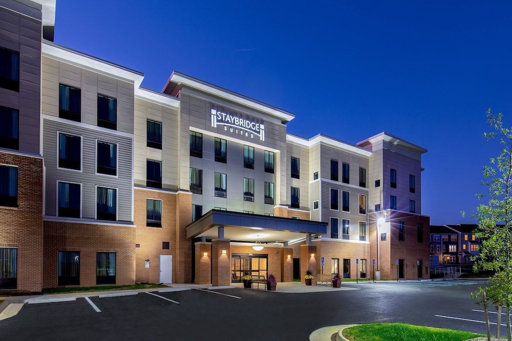 Staybridge Suites CHARLOTTESVILLE AIRPORT by IHG 1