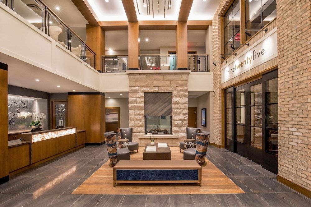 The Hotel Landing 2