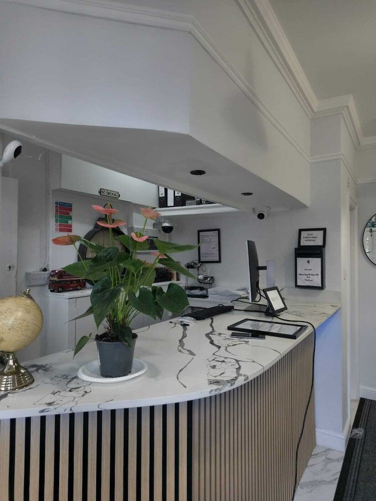 Golders Park Hotel 1