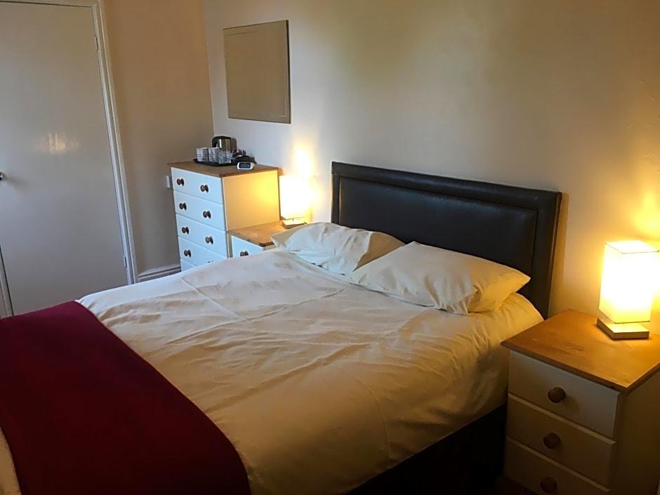 Holly Trees Hotel 1
