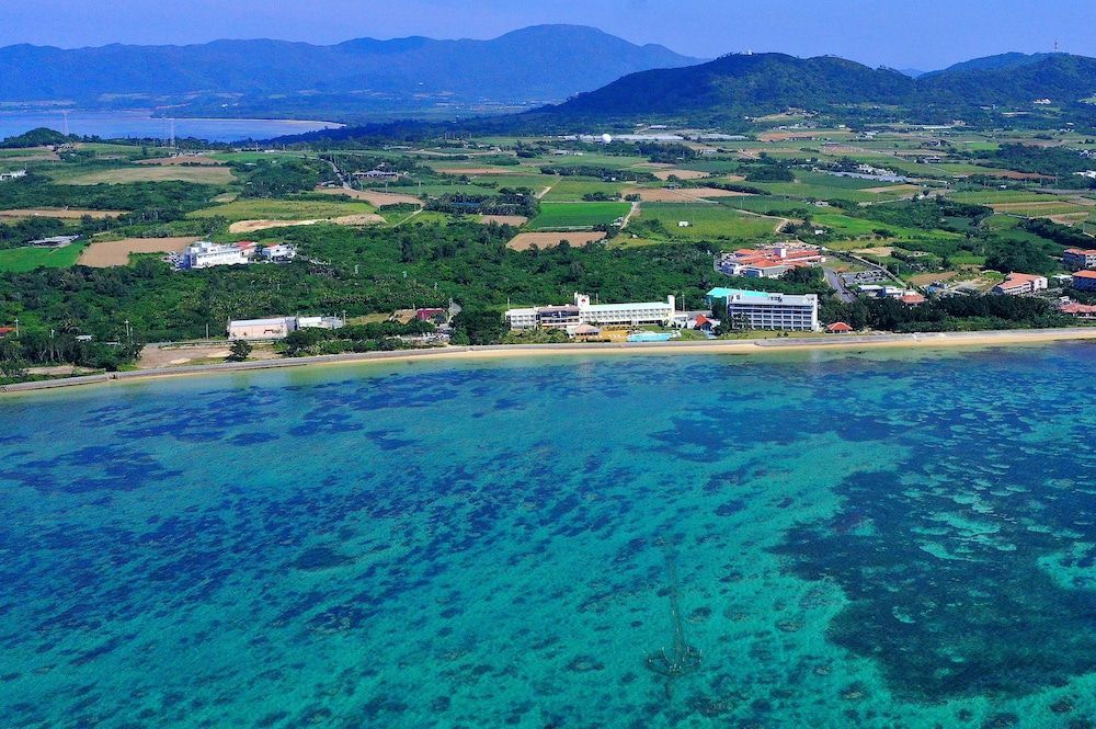 Beach Hotel Sunshine Ishigakijima 1