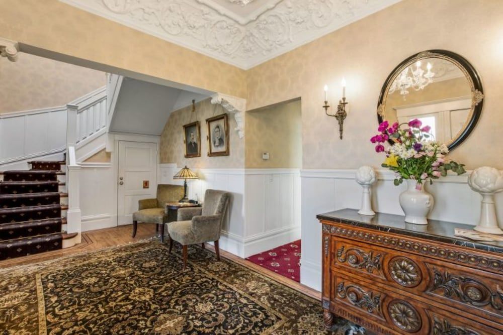 Parker Guest House 1