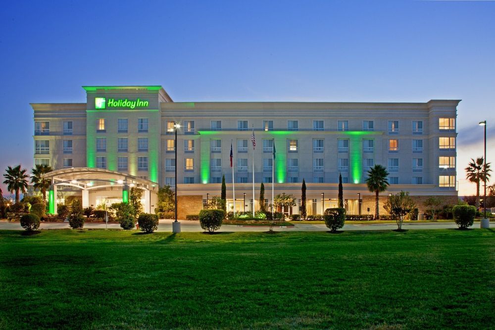 Holiday Inn & Suites COLLEGE STATION-AGGIELAND by IHG 1