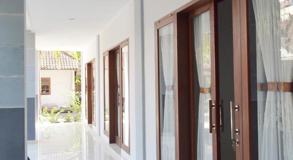 Swandewi Homestay 1