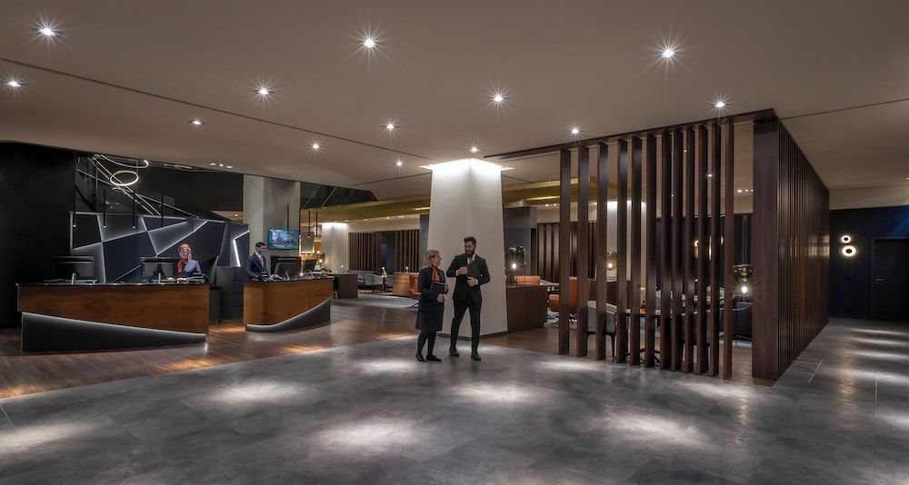 Clayton Hotel Düsseldorf City Centre 2