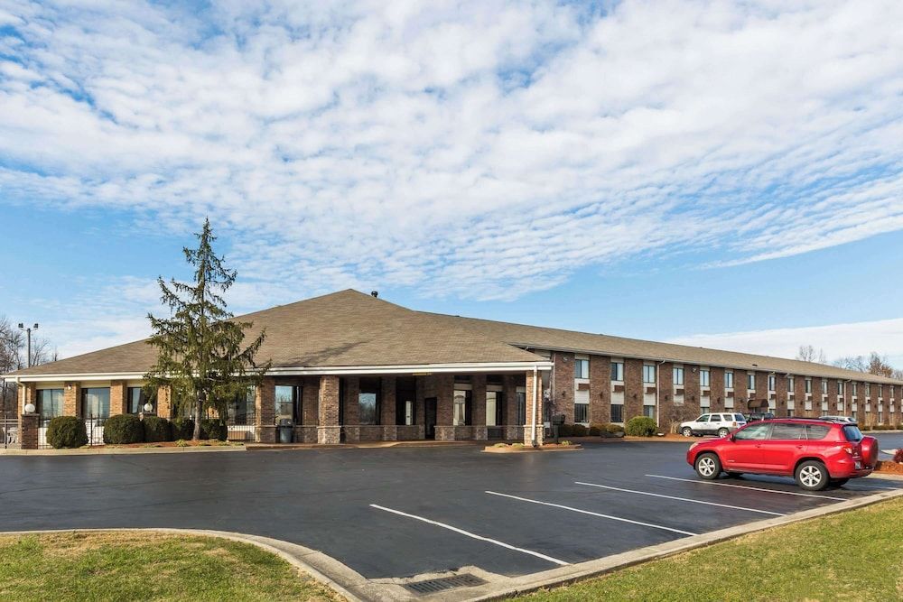 Baymont by Wyndham Louisville South/Shepherdsville/I 65 1