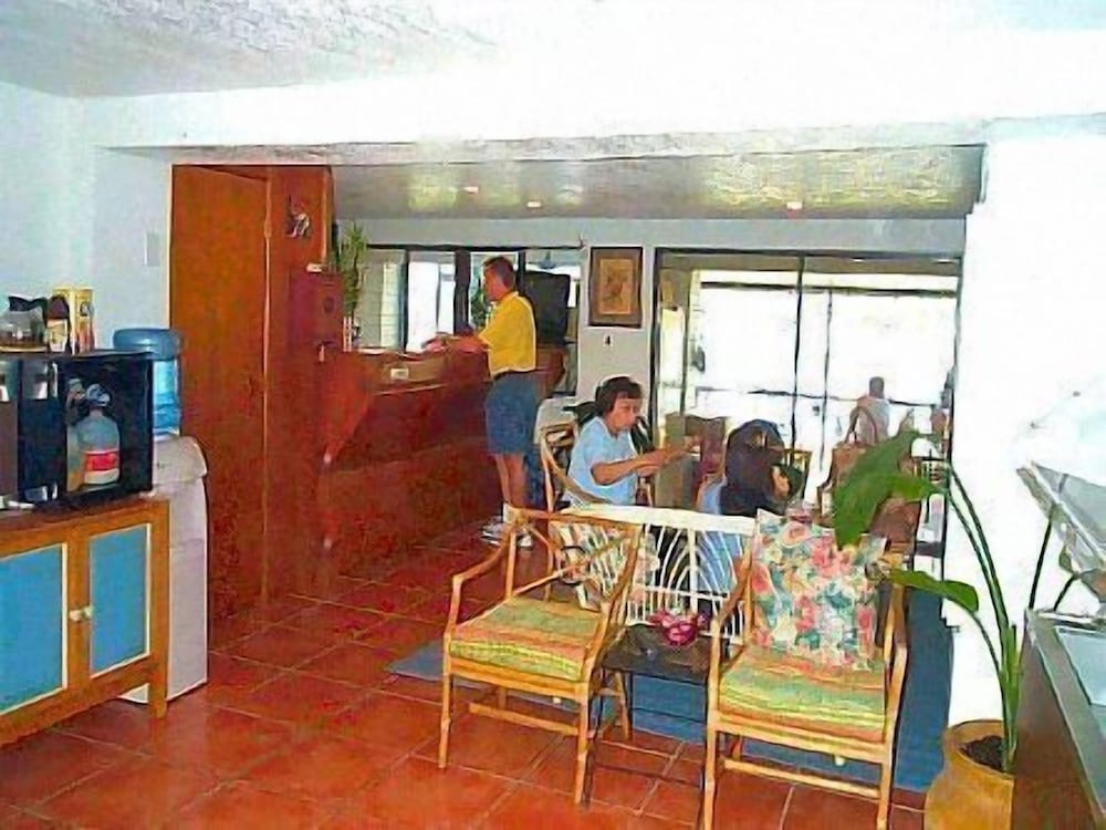 Lake Roy Beach Inn - Winter Haven 2