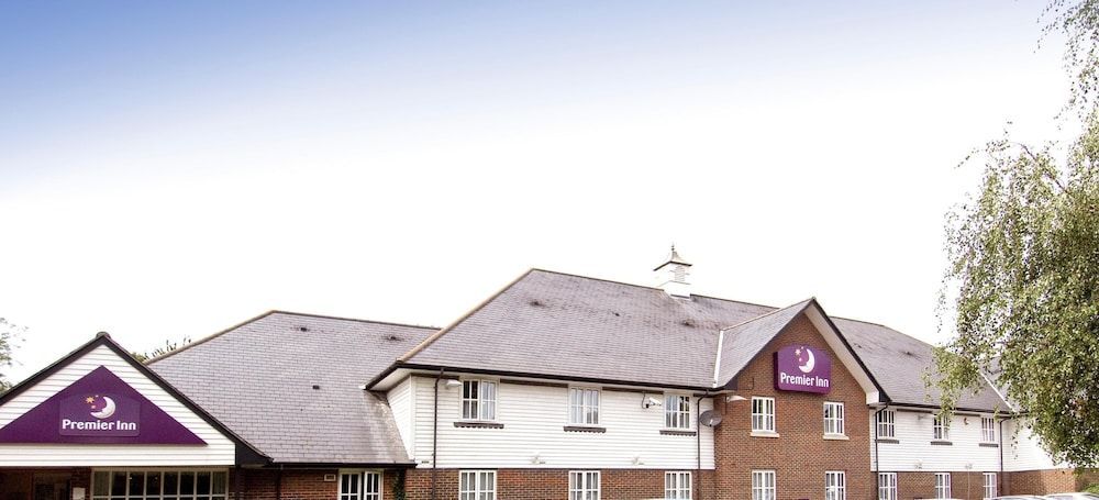 Premier Inn Maidstone - Sandling 1