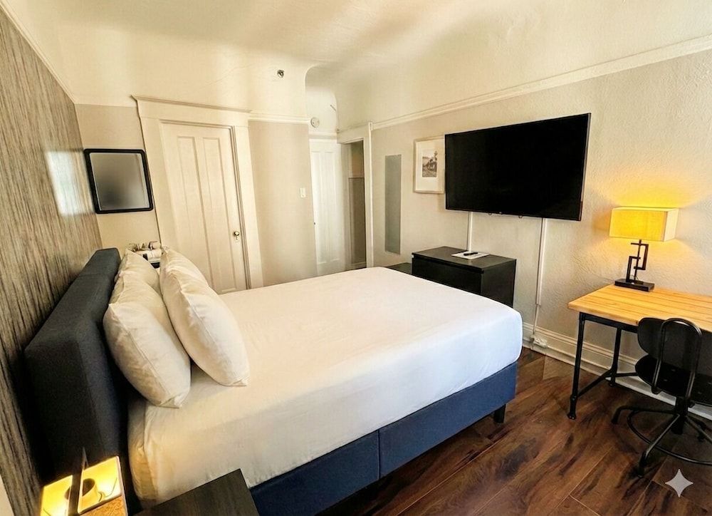 Hotel Ikon 1