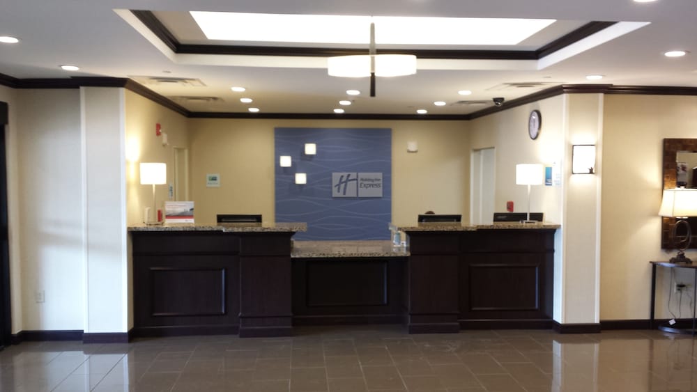 Holiday Inn Express & Suites CAMBRIDGE by IHG 1