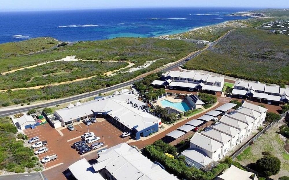 Margarets Beach Resort 1