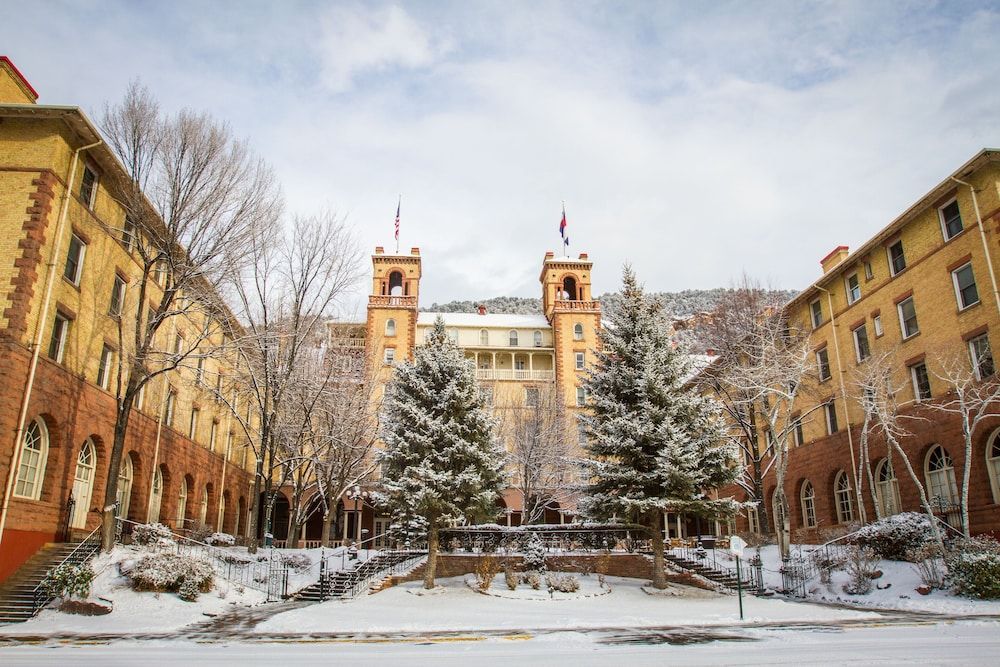 Hotel Colorado 1