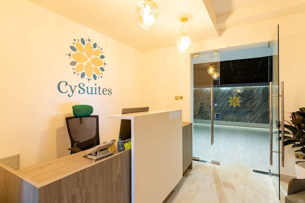 CySuites Apartment Hotel 2