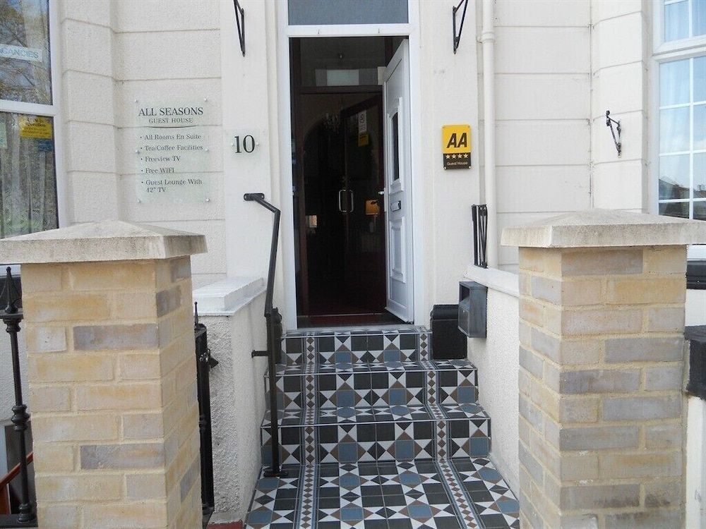 All Seasons Guest House 1