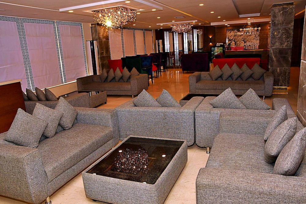 Hotel Akbar International 2