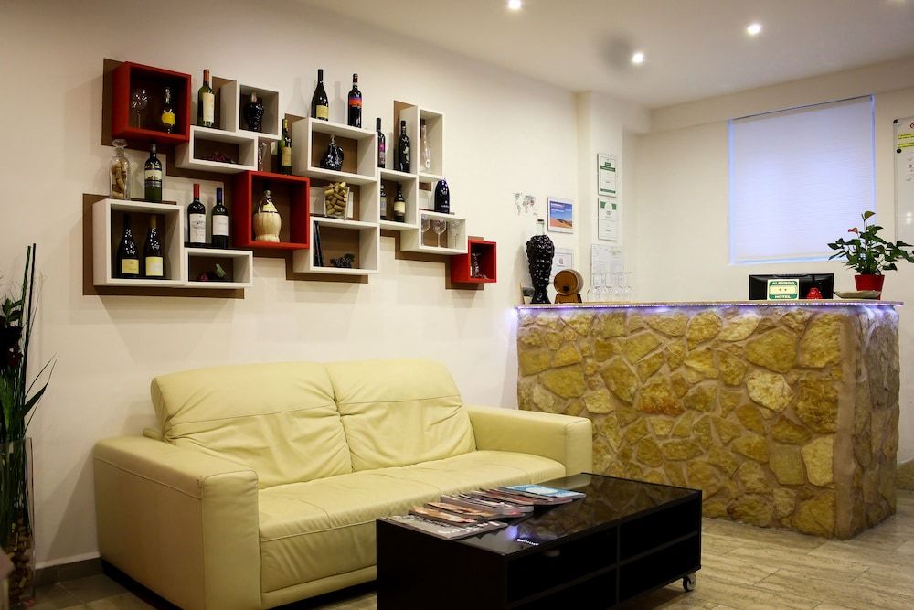 Hotel RossoVino Milano 2