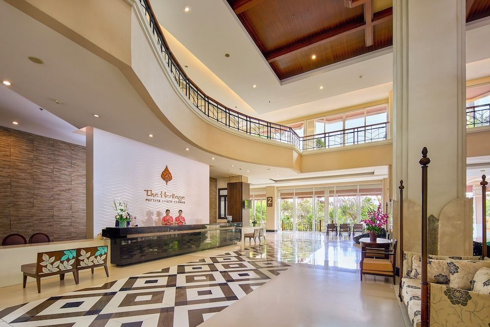 The Heritage Pattaya Beachfront Resort 2