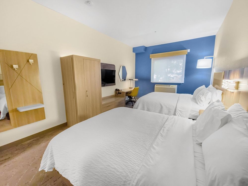 Holiday Inn Express SALT LAKE CITY SOUTH-MIDVALE by IHG 2