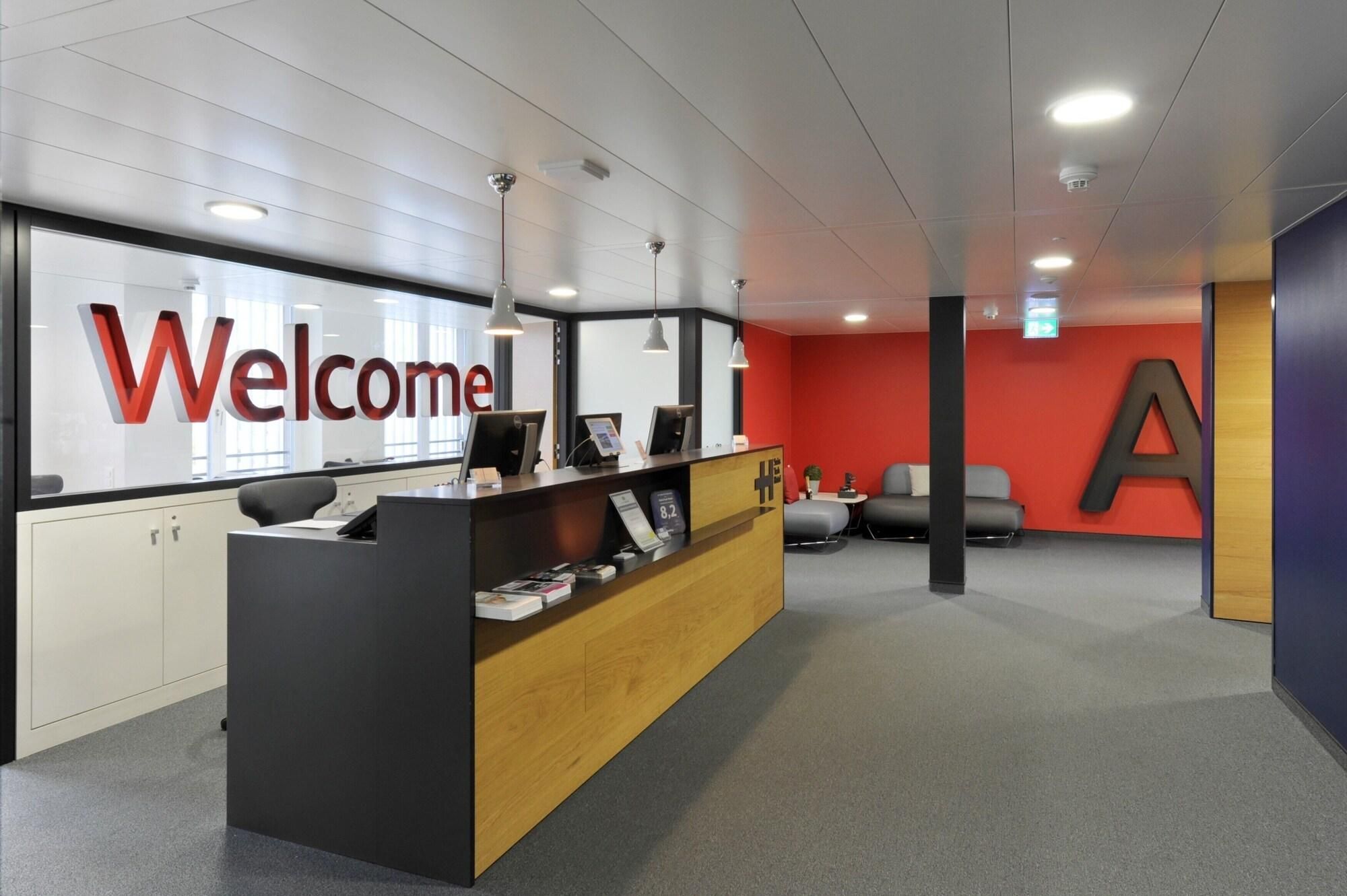 SwissTech Hotel 1