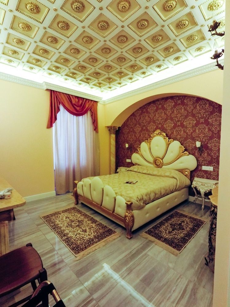 Impero Vaticano Suites Guest House 1