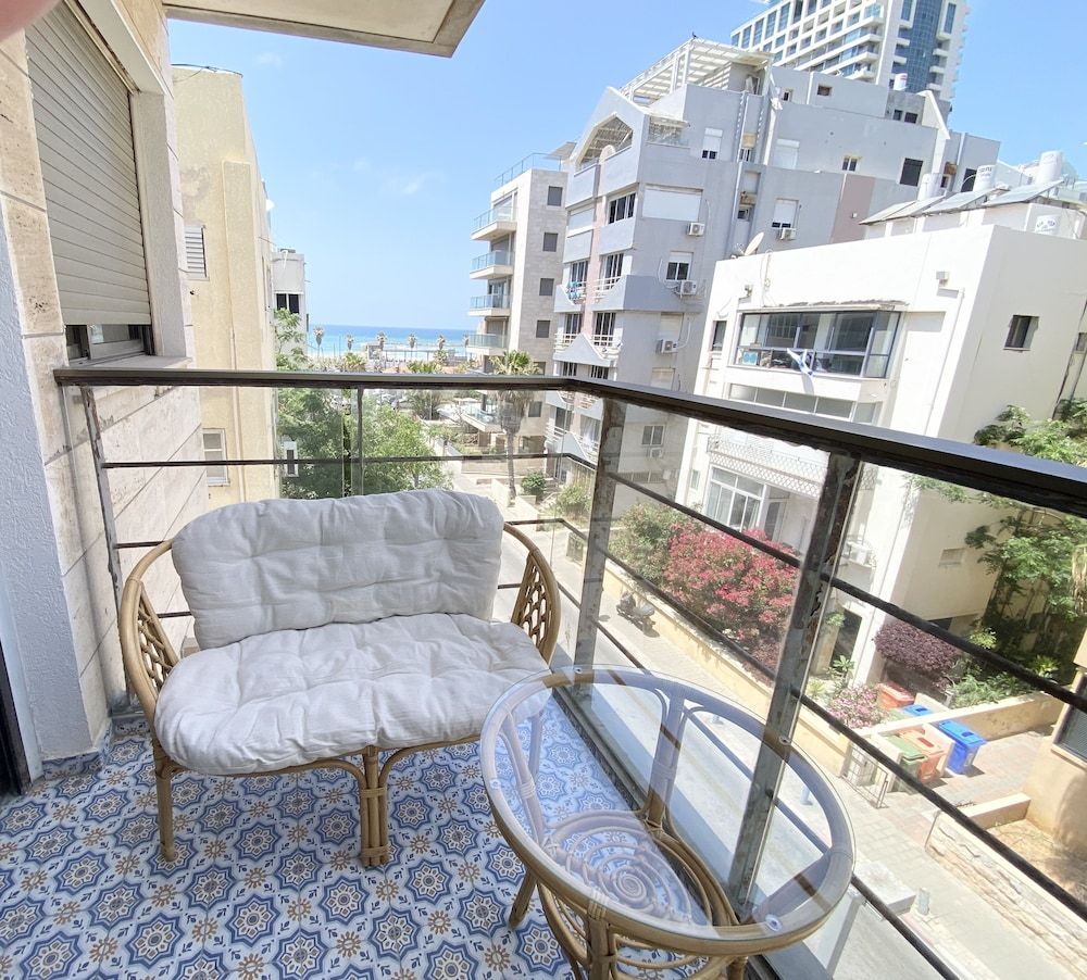 Sea Suites Apartments 1