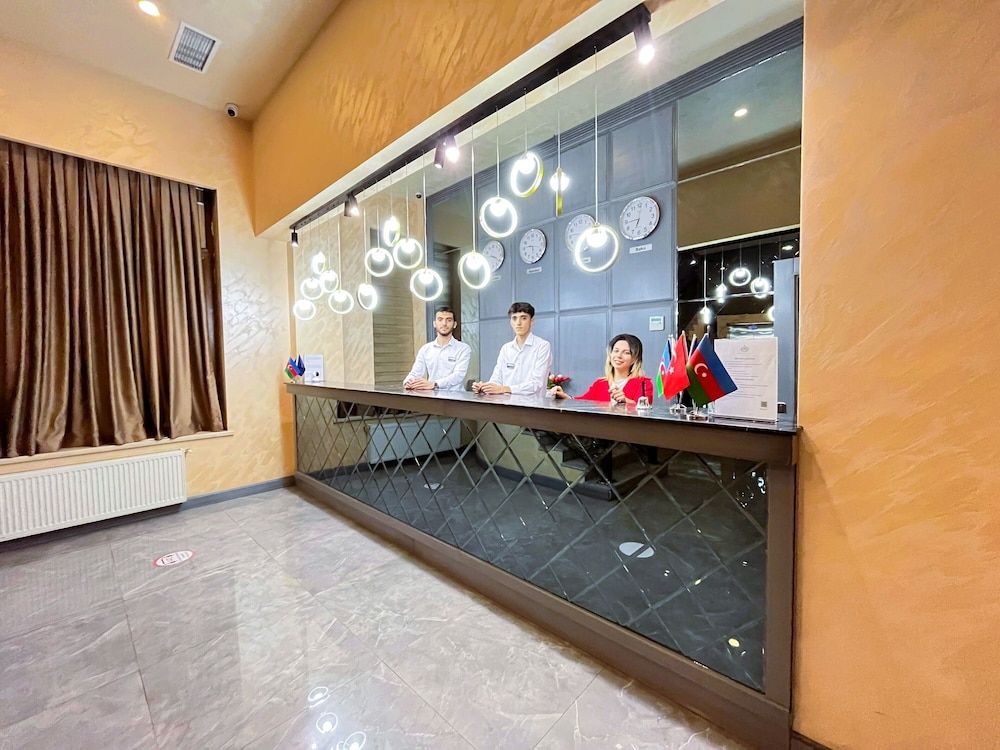 GM City Hotel Baku - Free Swimming Pool 2