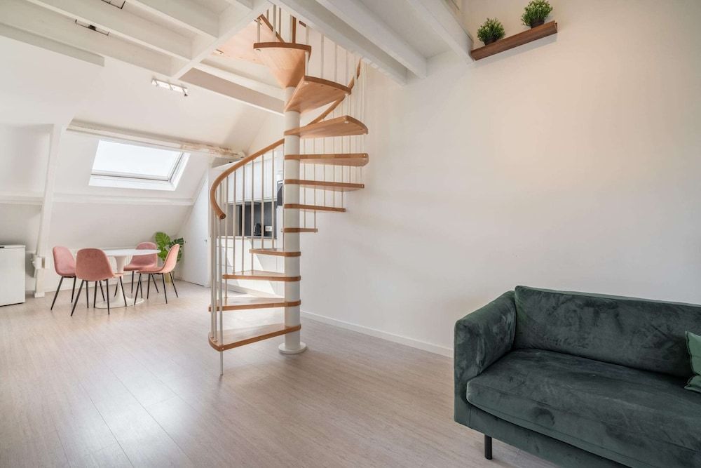 Cosy 1-bedroom apartment, Antwerp 1