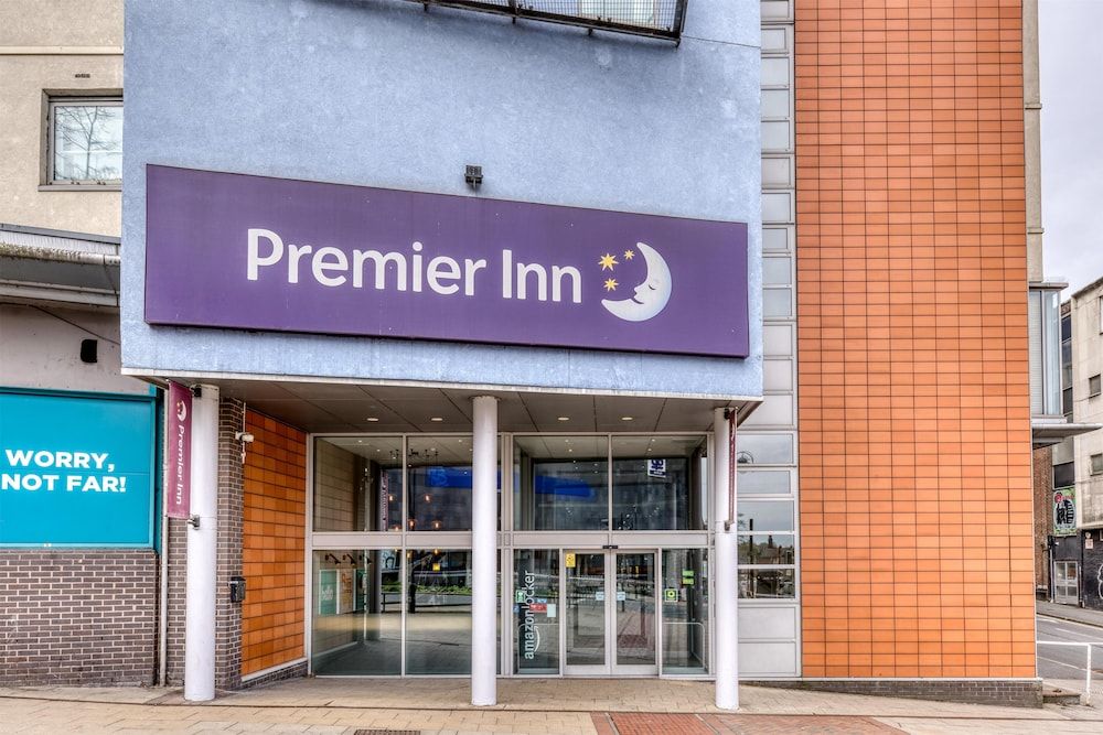 Premier Inn Sheffield City Centre Angel St 1