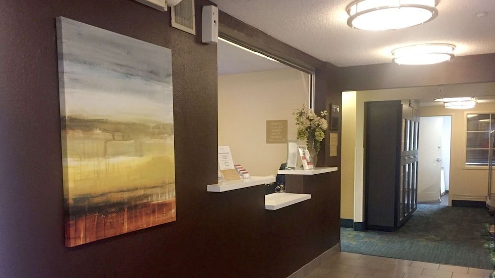 Sonesta Simply Suites Dallas Galleria 2