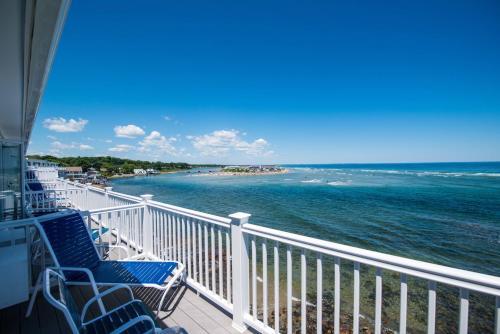 The Sparhawk Oceanfront Resort 1