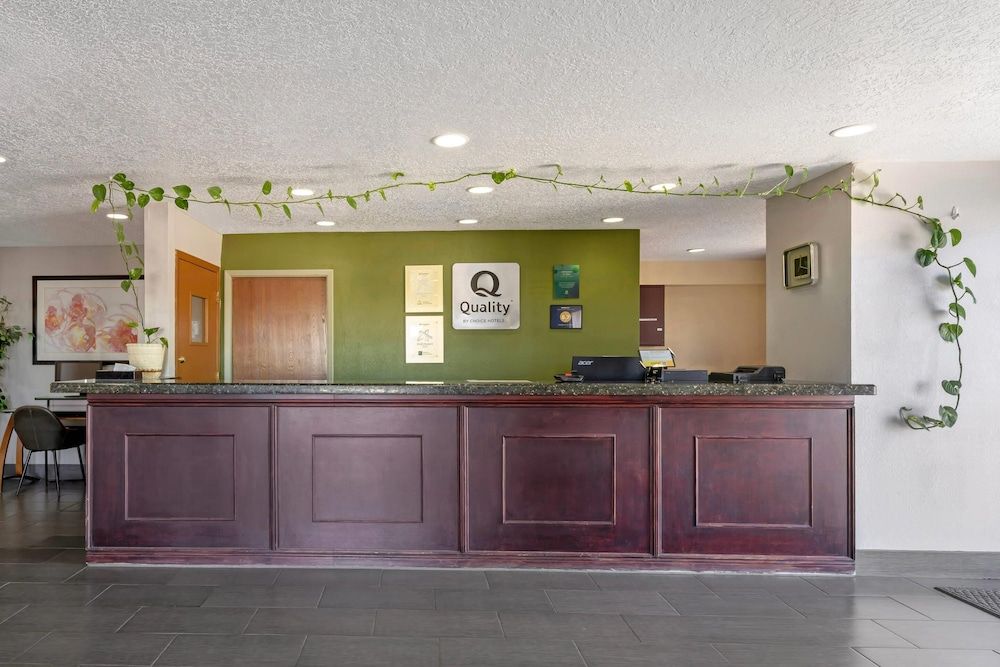Quality Inn Los Lunas - Albuquerque South 2