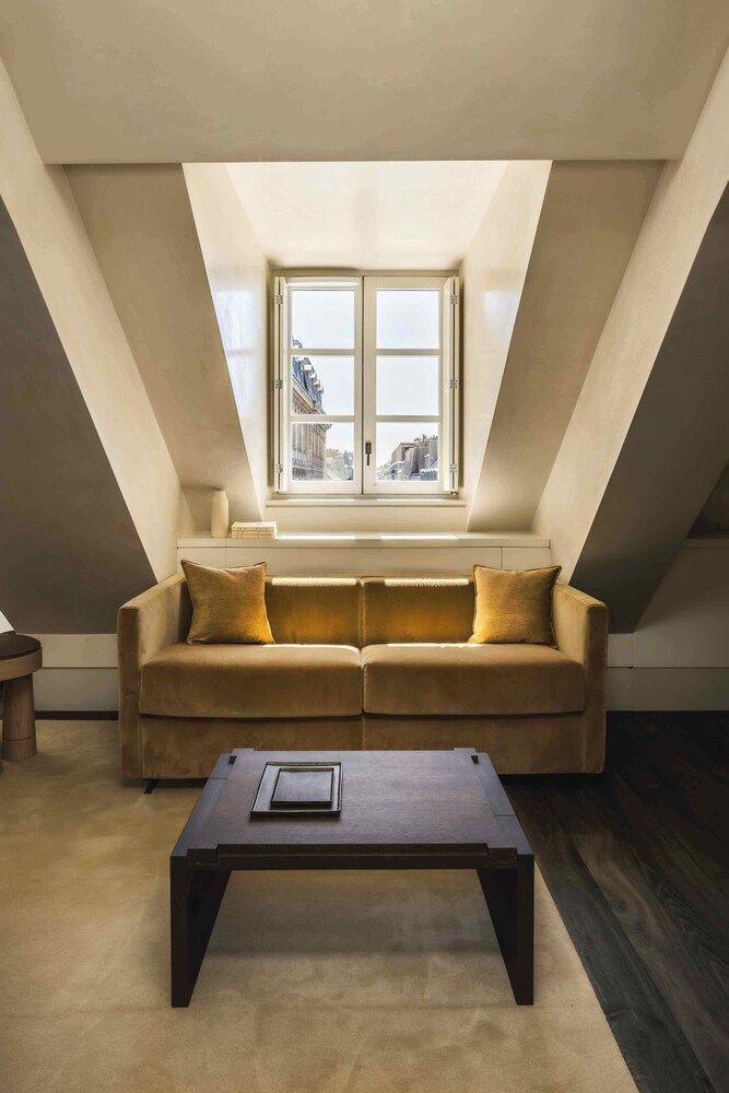 Mondovi Luxury Suites 1