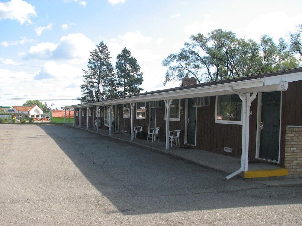 Spinning Wheel Motel 1