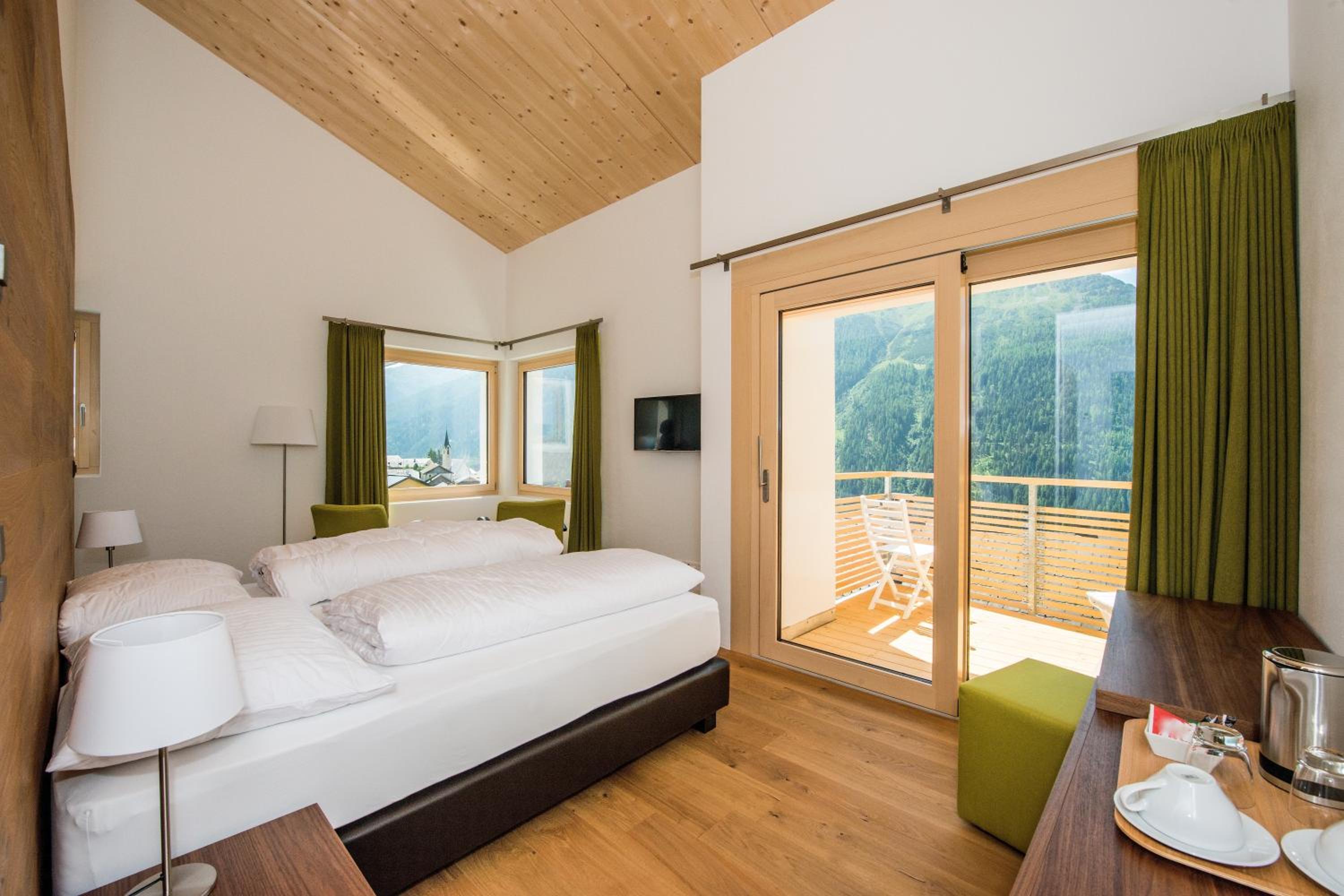Guarda Lodge 2
