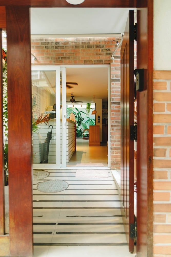 Palace Beach Hostel 2