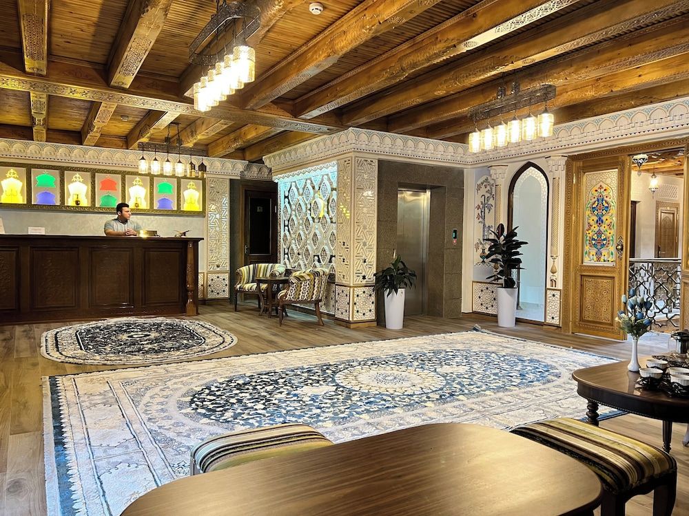 Mehrob Hotel 1