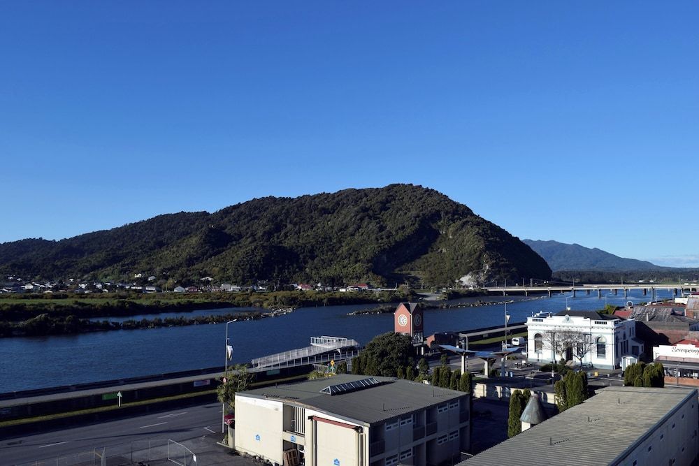 Copthorne Hotel Greymouth 1