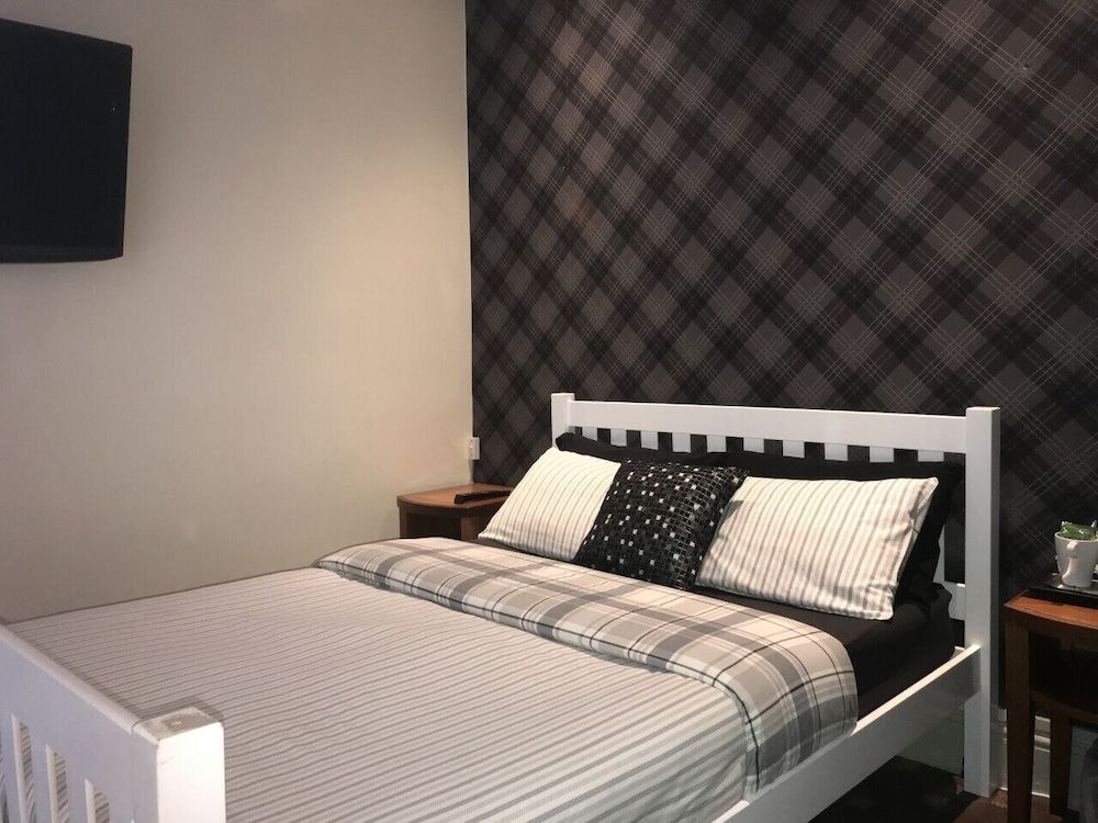 Malibu Hotel 2