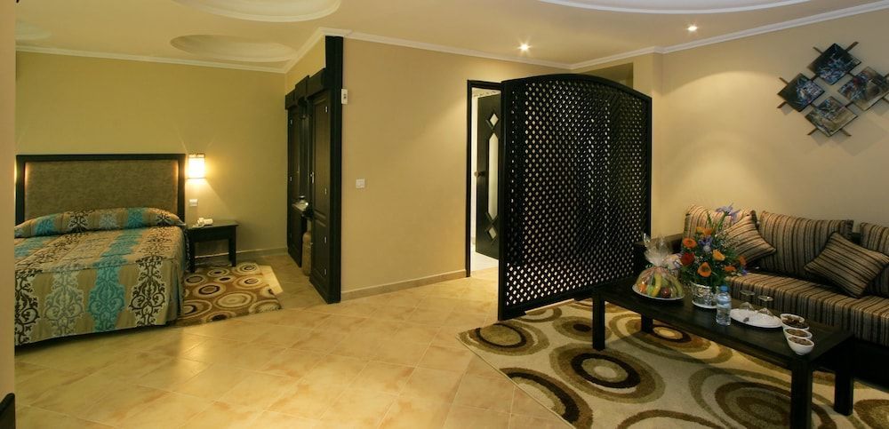 Hotel Tghat 2