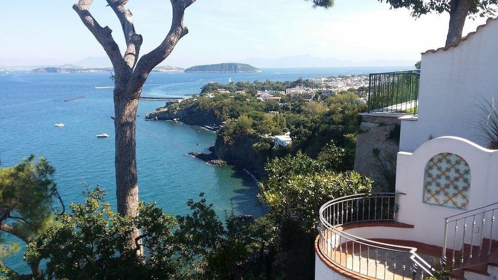 L'Incanto Suites Ischia 1