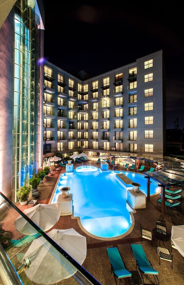 Army Hotel 1
