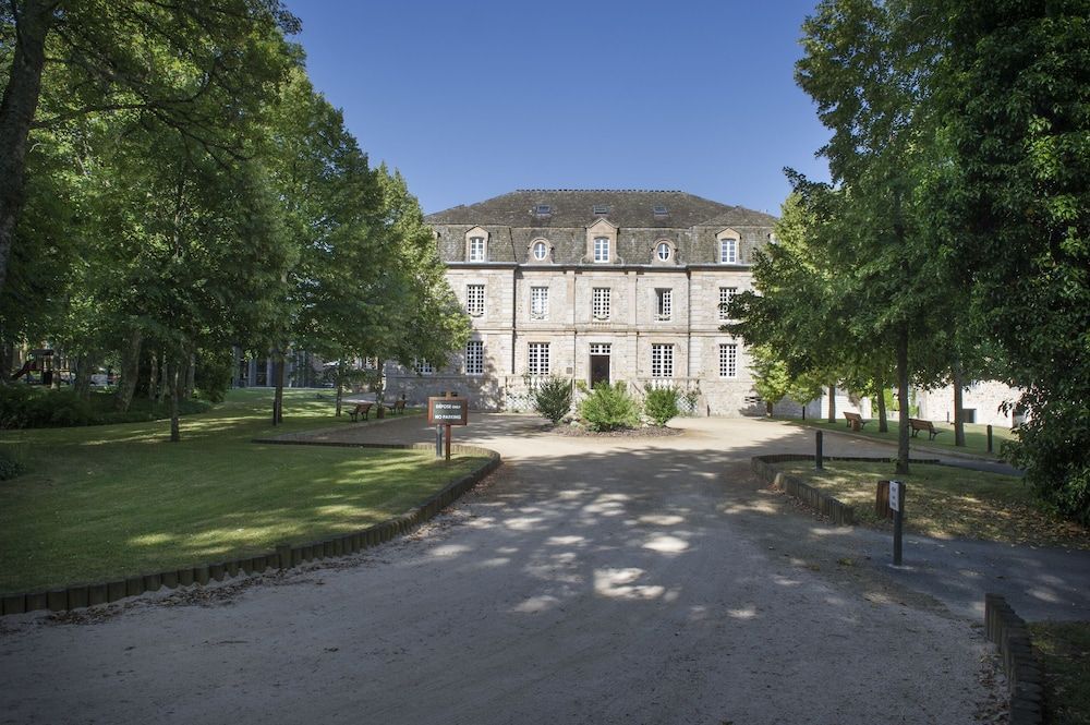 Domaine De Barres 1