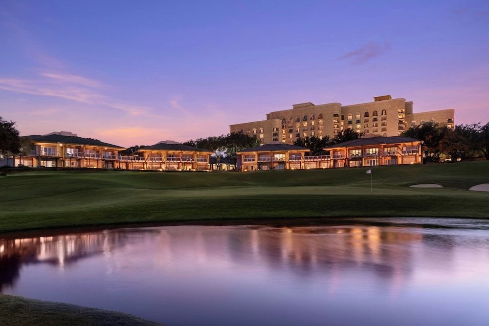 The Ritz-Carlton Dallas, Las Colinas 1